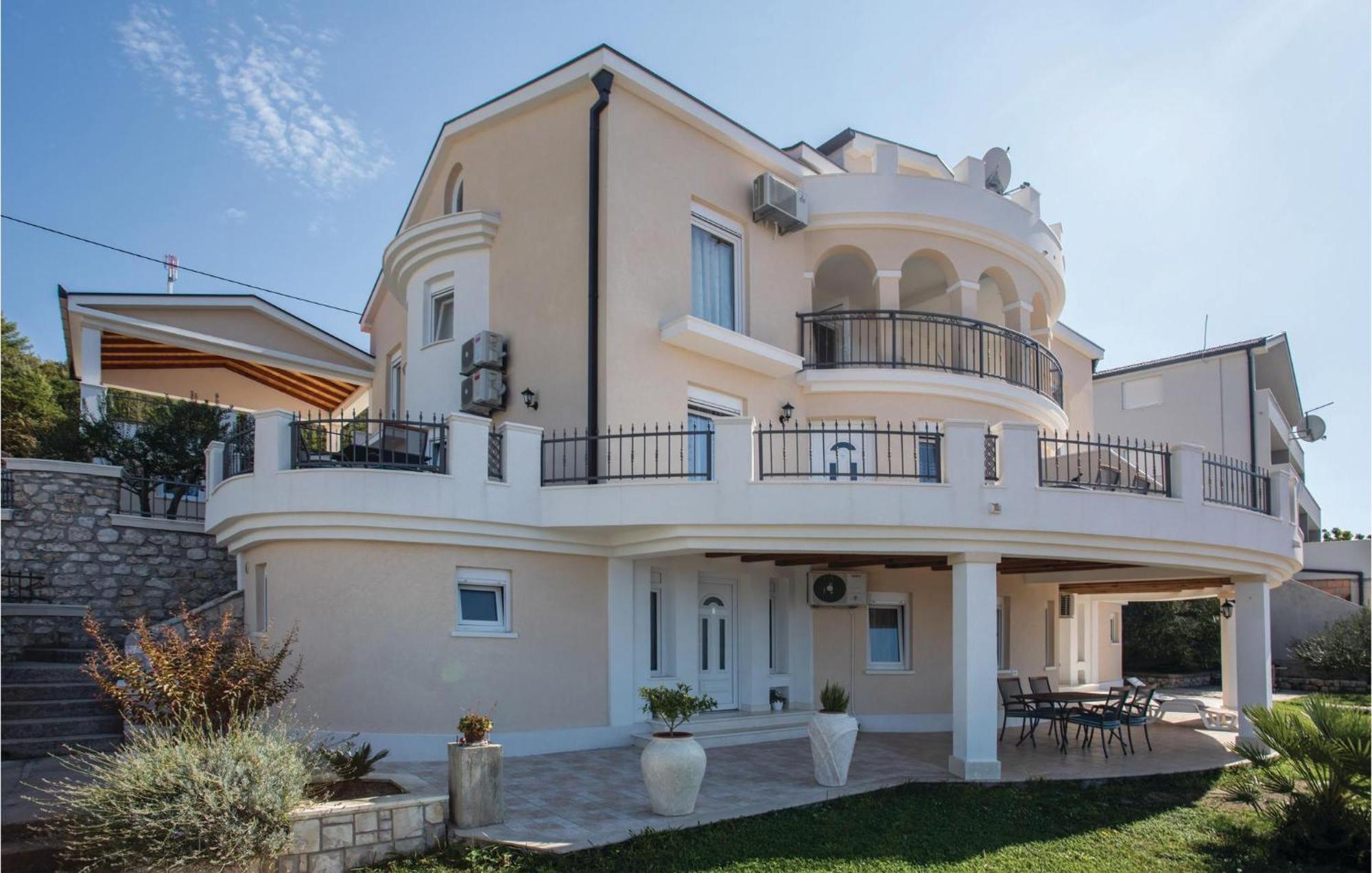 Lovely Apartment In Komarna With House Sea View Klek Bagian luar foto