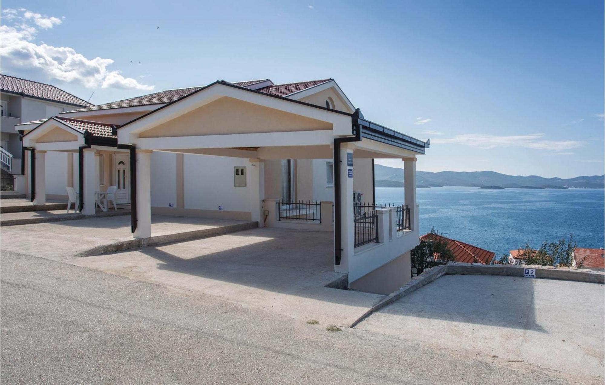 Lovely Apartment In Komarna With House Sea View Klek Bagian luar foto